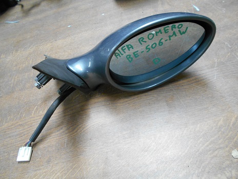 Retro Electrique Droit
ALFA-ROMEO 156 Sportwagon
An 06.2000 - 07.2003