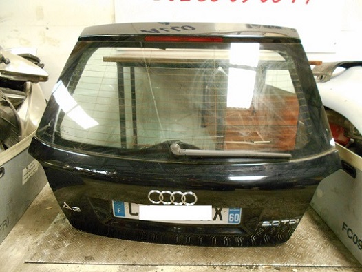 Hayon 
AUDI A3 (8P)
An 06.2003  - 06.2008

Frais de Port sur devis