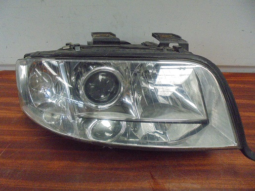 Optique Droit
AUDI A6 (4B)
An 02.1998 

