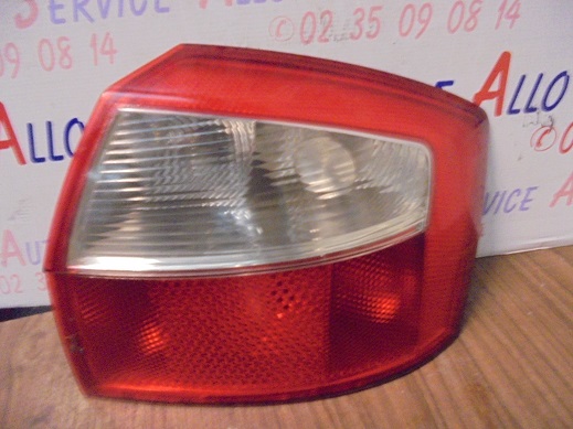Feu Arriere Droit
AUDI A4 II
An 09.2004 - 11.2004

