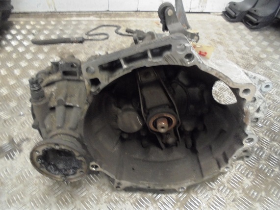 Boite de vitesses 
AUDI A3 (8L) 1.9 TDI 110CV
An 10.2000 - 06.2003

Type boite : EGY / FBX / EHA / EWU / EGR
186 000 Km

Garanti(e) 3 mois

Frais de Port sur devis