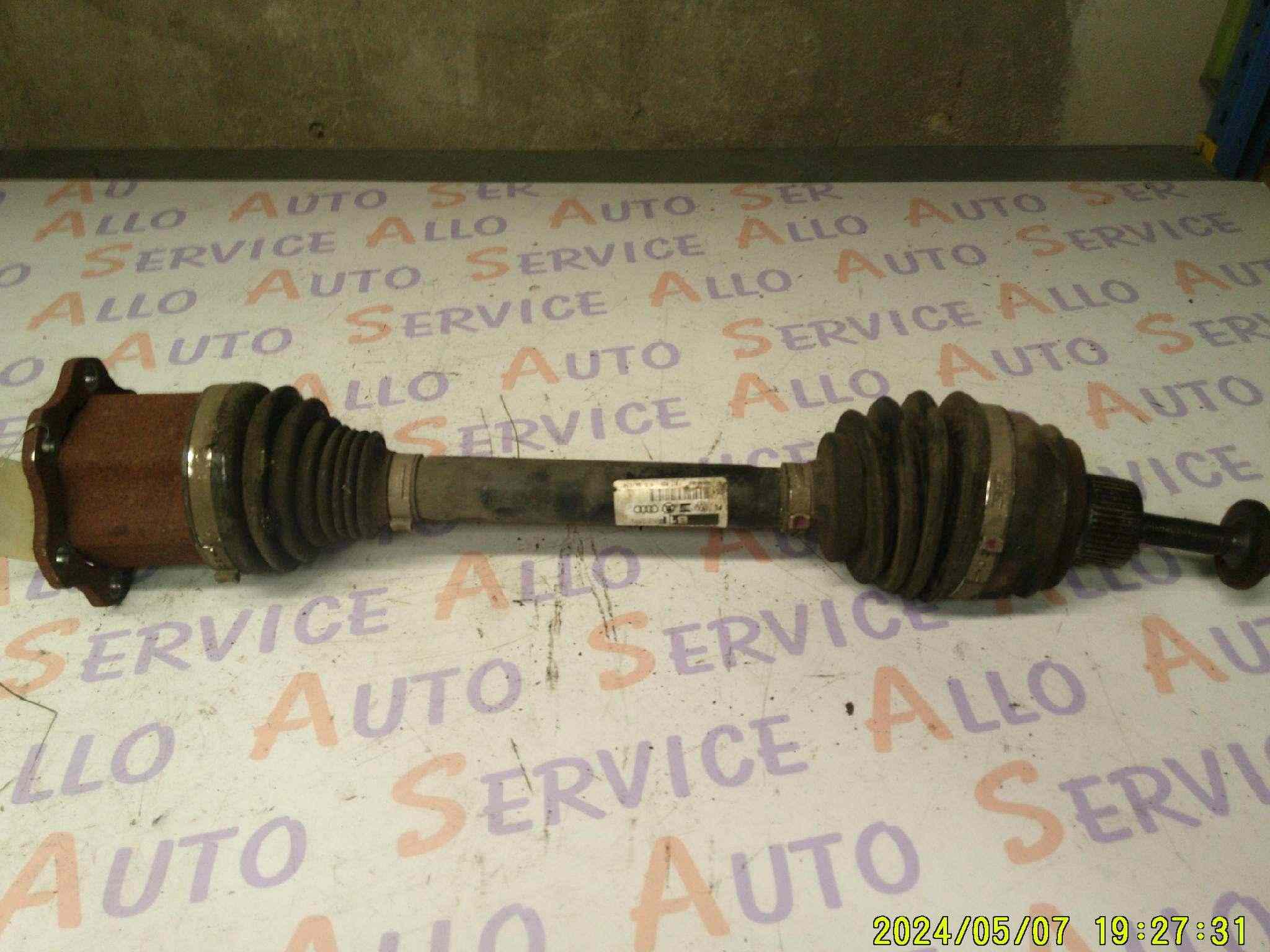 Cardan Gauche
AUDI A6 phase 2
réf: 4G0407271F

