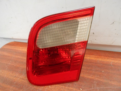 Feu Arriere de hayon Droit
BMW Serie-3 (E46)
An 05.1998 - 09.2001