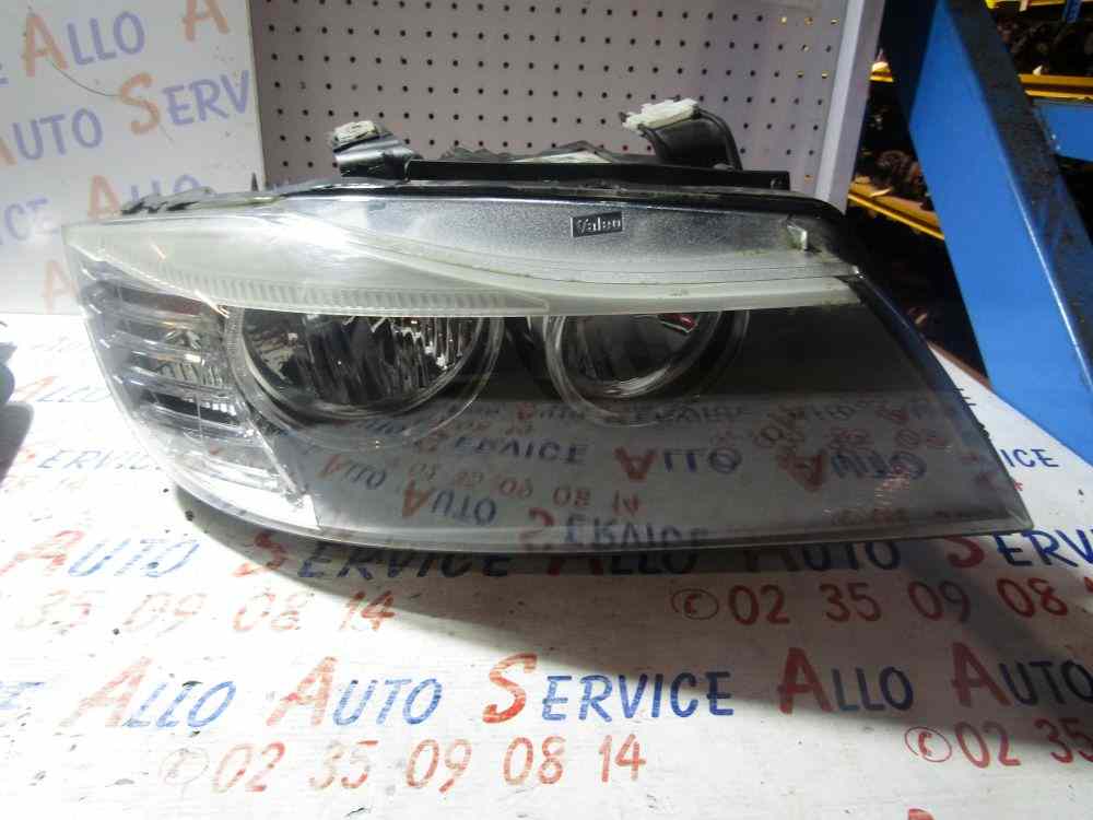 Optique Droit
BMW Serie-3 e91 touring phase2 break 318d 2.0d-16v turbo
18:05:2009

non xenon

