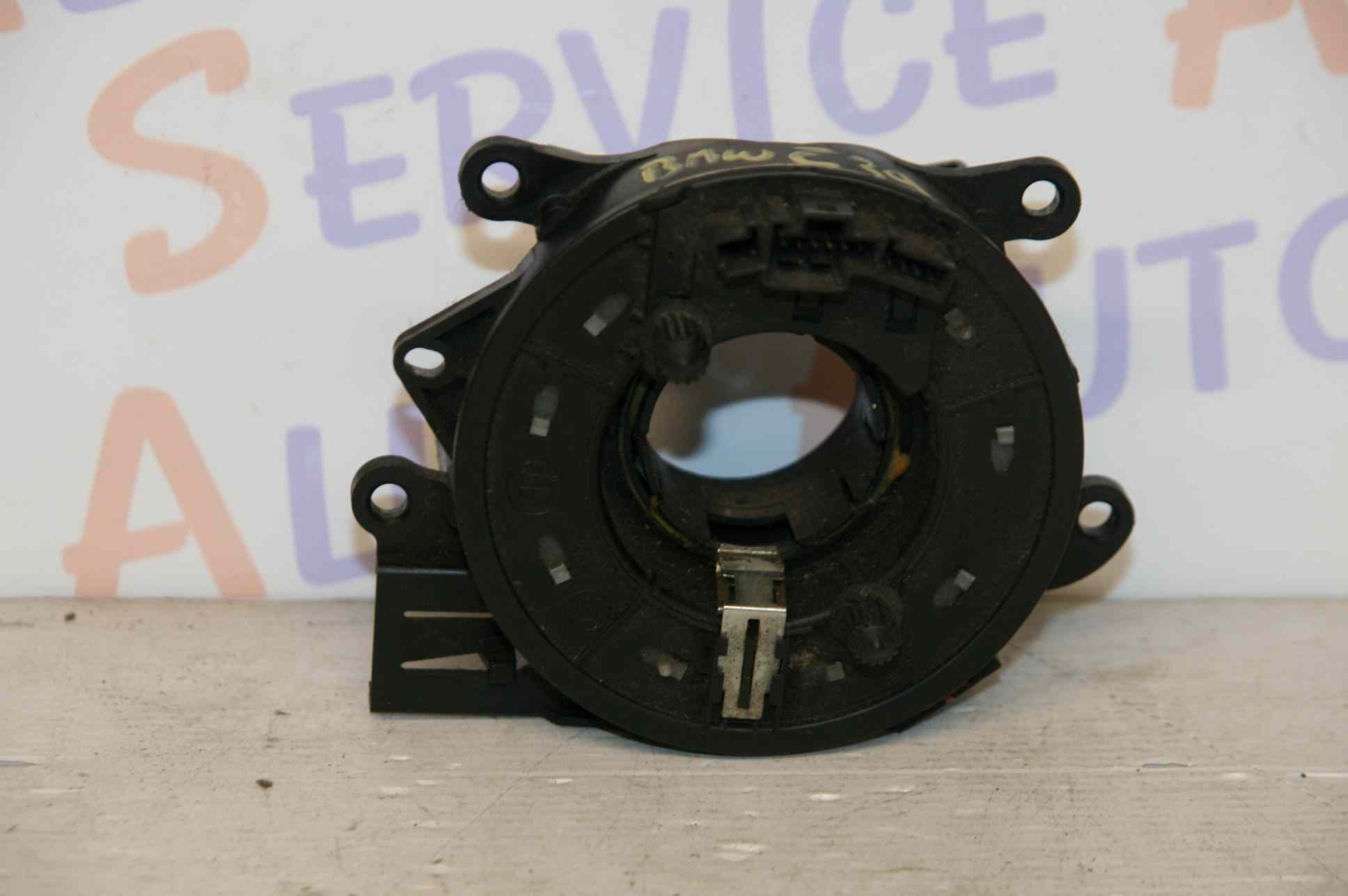 Contacteur Tournant 
BMW SERIE 5 IV TOURING (E39) PHASE 2 5P 
2000-07->2004-03

