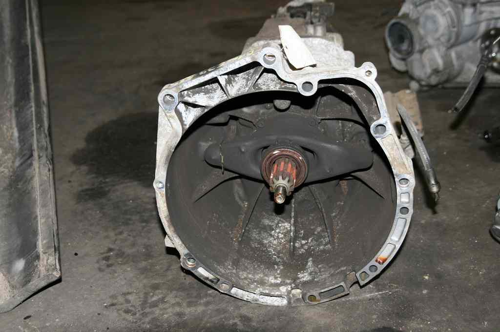 Boite de vitesses BMW SERIE 5 IV (E39) PHASE 2 525D
01.2001

Type boite : 39DZ

Garanti(e) 3 mois

Frais de Port sur devis