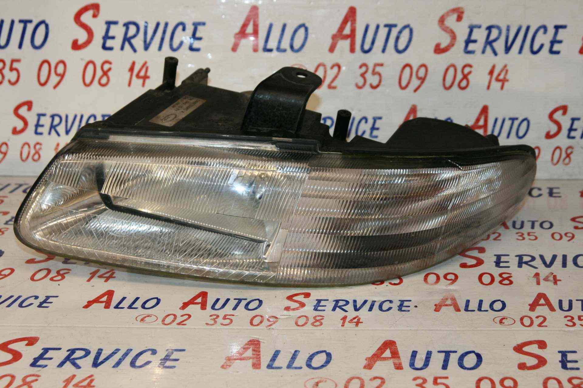 Optique Gauche
CHRYSLER Grand Voyager 3, 2.5D-8VTurbo, 116cv
06/2000

