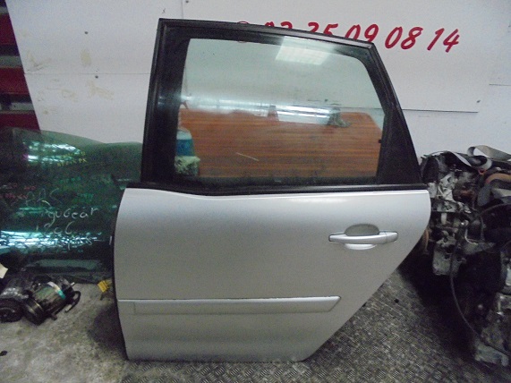 Porte AR Gauche
CITROEN C4 Picasso
An 01.2007 - 10.2013

Vendue nue
Frais de Port sur devis