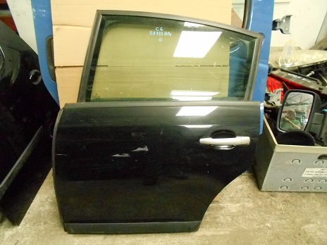 Porte AR Gauche
CITROEN C4
An 11.2004 - 07.2008

Vendue nue
Frais de Port sur devis