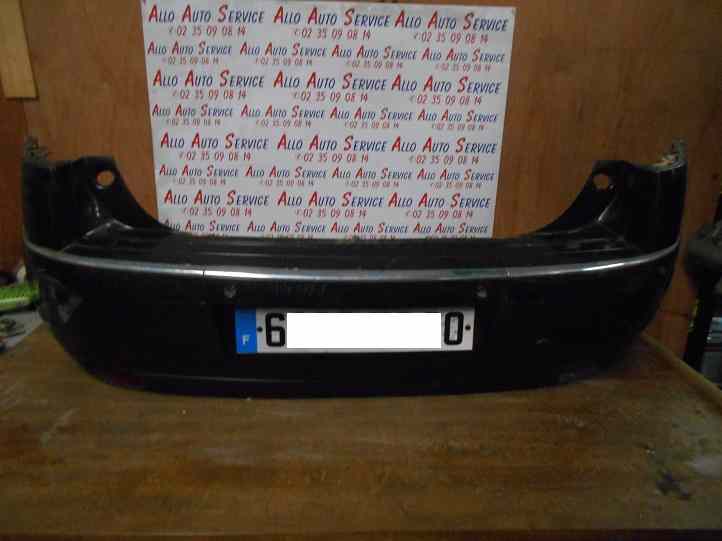 Pare Choc Ar 
CITROEN C4 (1)
An 11.2004 - 07.2008

Modèle avec radar, rayures..
Frais de Port sur devis

Référence : 7410W9