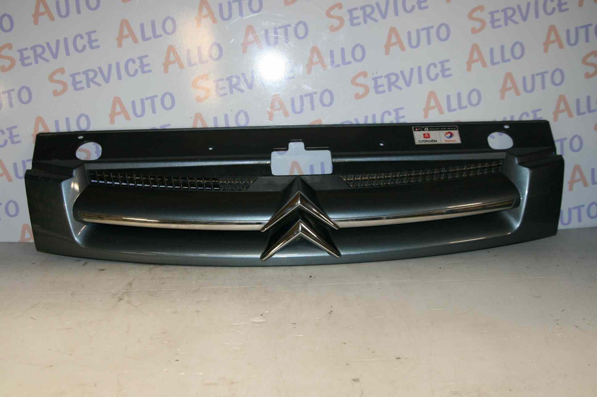 Calandre 
CITROEN BERLINGO I BREAK PHASE 2 
2002-11->2010-10

Frais de Port sur devis