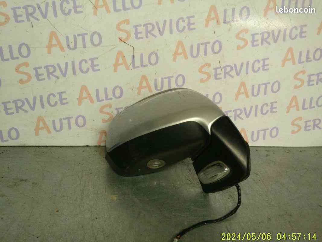 RETRO  C4 PICASSO DROIT RABATABLE