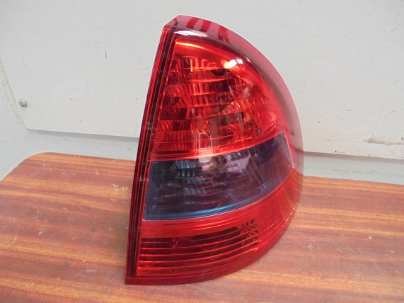 Feu Arriere Droit
CITROEN C5
An 09.2004 - 04.2008