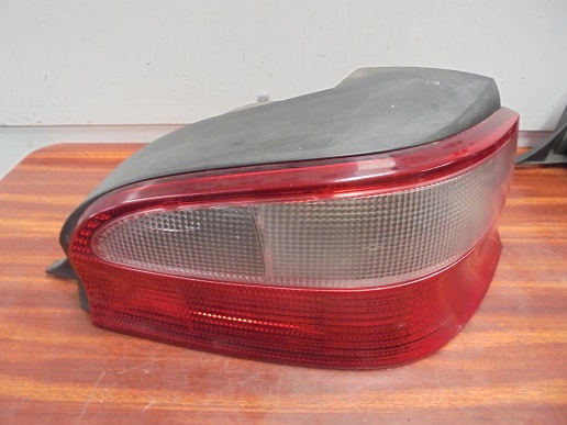 Feu Arriere Droit
CITROEN Saxo 2
An 09.1999 - 12.2004