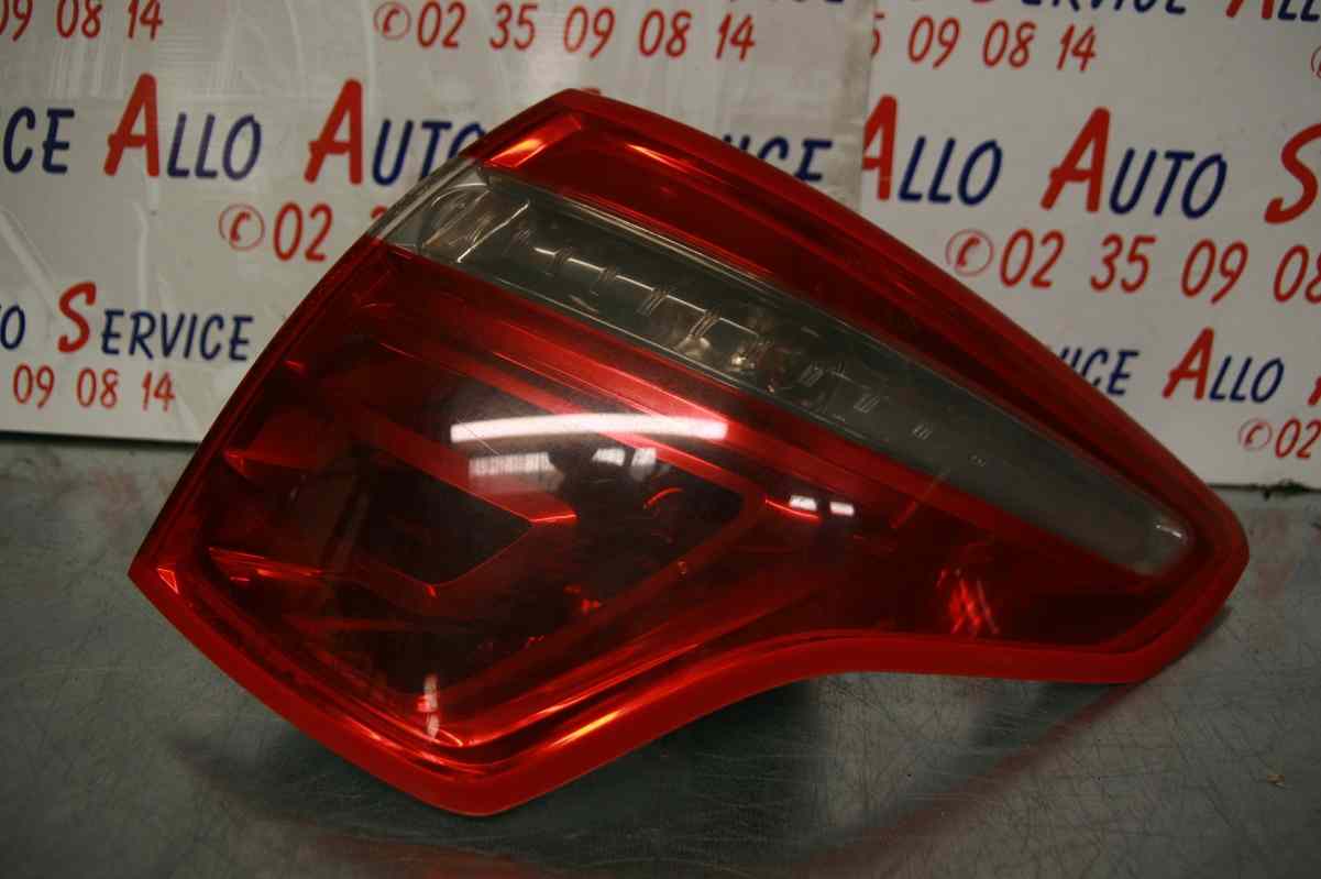 Feu Arriere Droit CITROEN C4 PICASSO 1
05.2007

