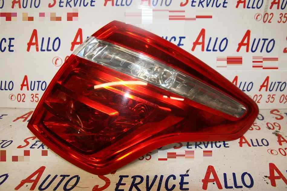 Feu Arriere Droit CITROEN C4 Picasso (1)
11.2009