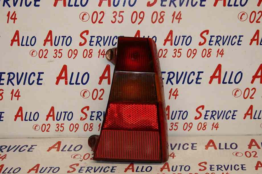 Feu Arriere Droit

CITROEN AX PHASE 2 01/1997

1991-07->1998-06


