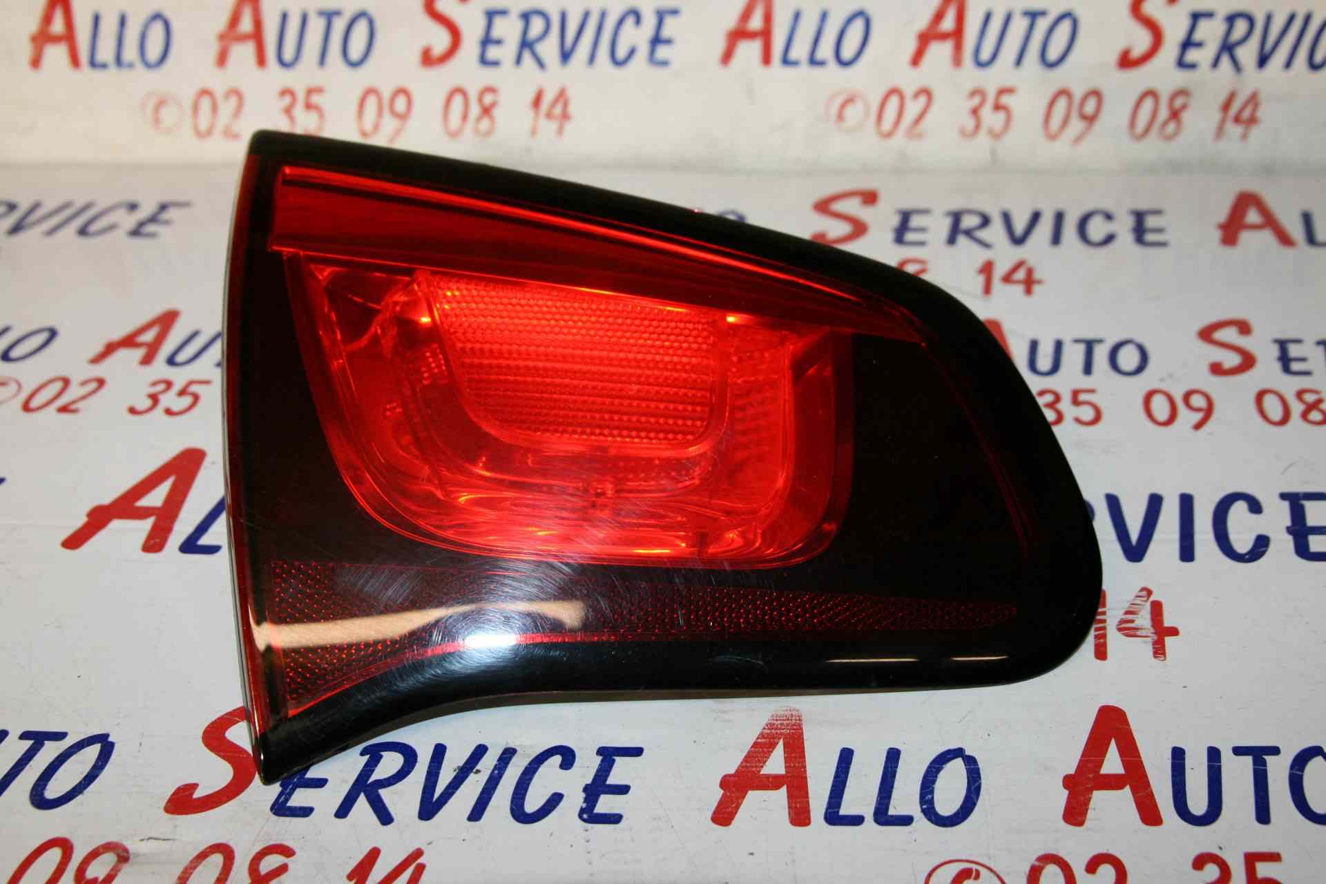 Feu Arriere de hayon Gauche
CITROEN C3 2 Phase 1, 1.4HDI-8VTurbo, 70cv

A51
12/2010