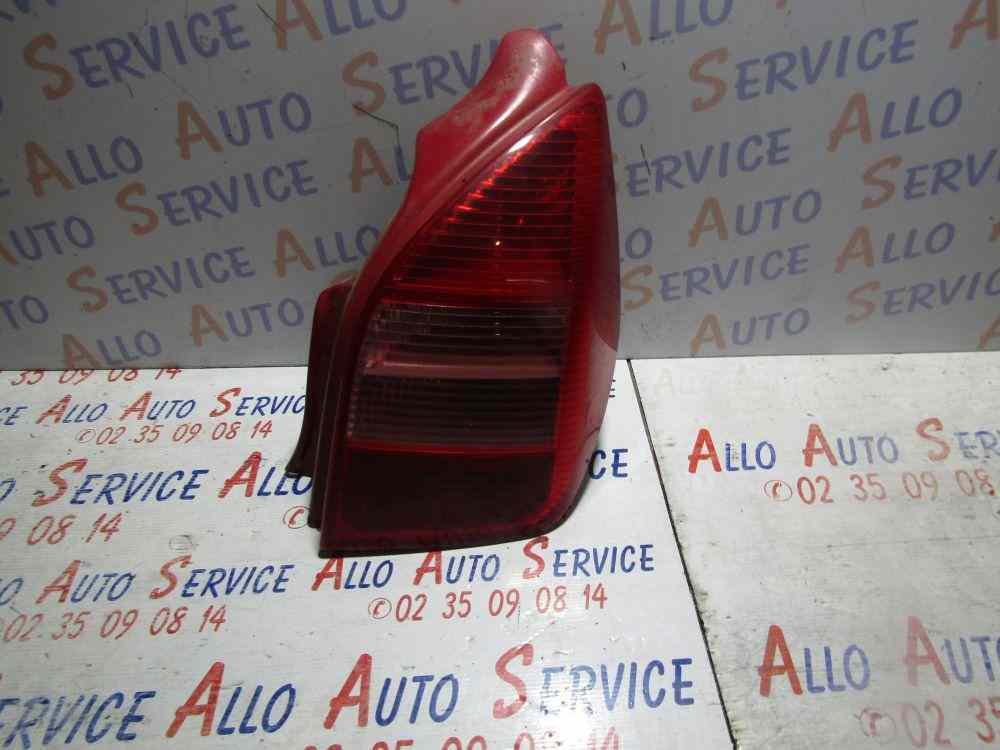 Feu Arriere Droit
CITROEN C2 PHASE 1 1.4 HDI-8V TURBO
08.08.2005

