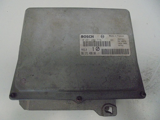 Calculateur 
CITROEN ZX 1.4

Bosch 0261 200 778
96 171 498 80

