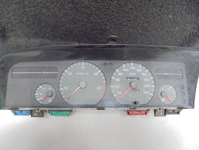 Compteur 
CITROEN Xantia Diesel 
An 1994

Sagem 9616761580
156 867 Km

