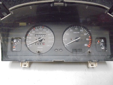 Compteur 
CITROEN ZX Essence 
An 1991 - 1998 

Jaeger 9607052380
83 437 Km

