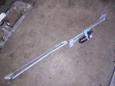 Systeme Essuie glace 
CITROEN C4 1.6 HDI 92CV 
An 07.2008 - 10.2010 

Valeo 404 638
