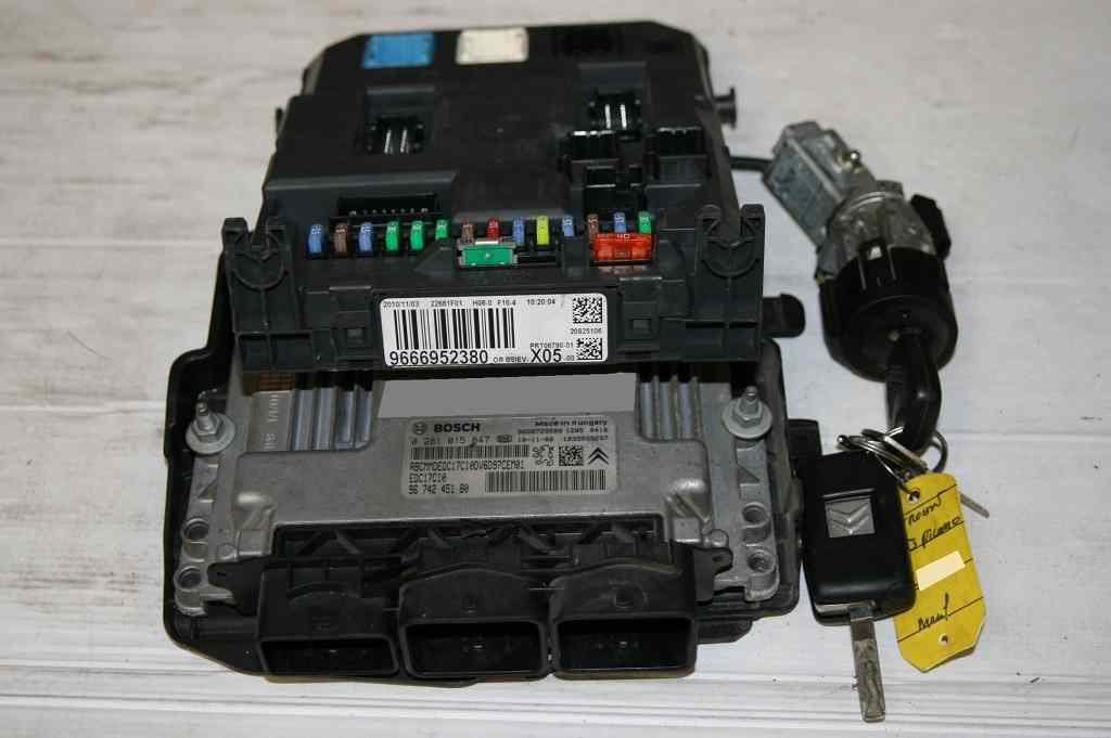 Kit de demarrage
CITROEN C3 Picasso 1.6 HDI 90CV
11.2010

clé+transpondeur
Neiman

Calculateur Bosch
0281 015 847
9674254180

BSI Valéo X05-00
9666952380
