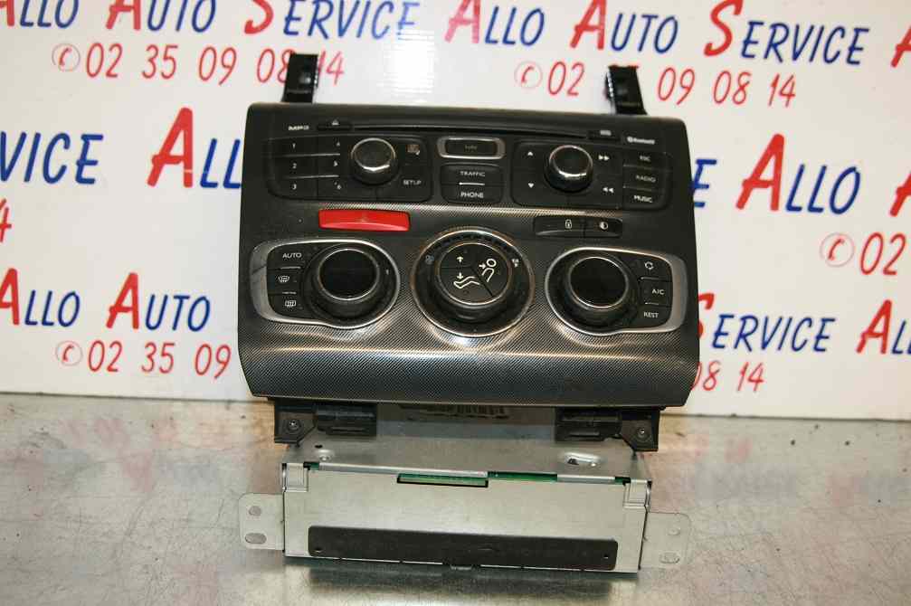 Autoradio CITROEN C4 2 PHASE 1
11.2011

Autoradio + Façade (Avec commande chauffage)

Réf Façade : PSA 9666027577
Réf Autoradio : Magneti Marelli 9800247580