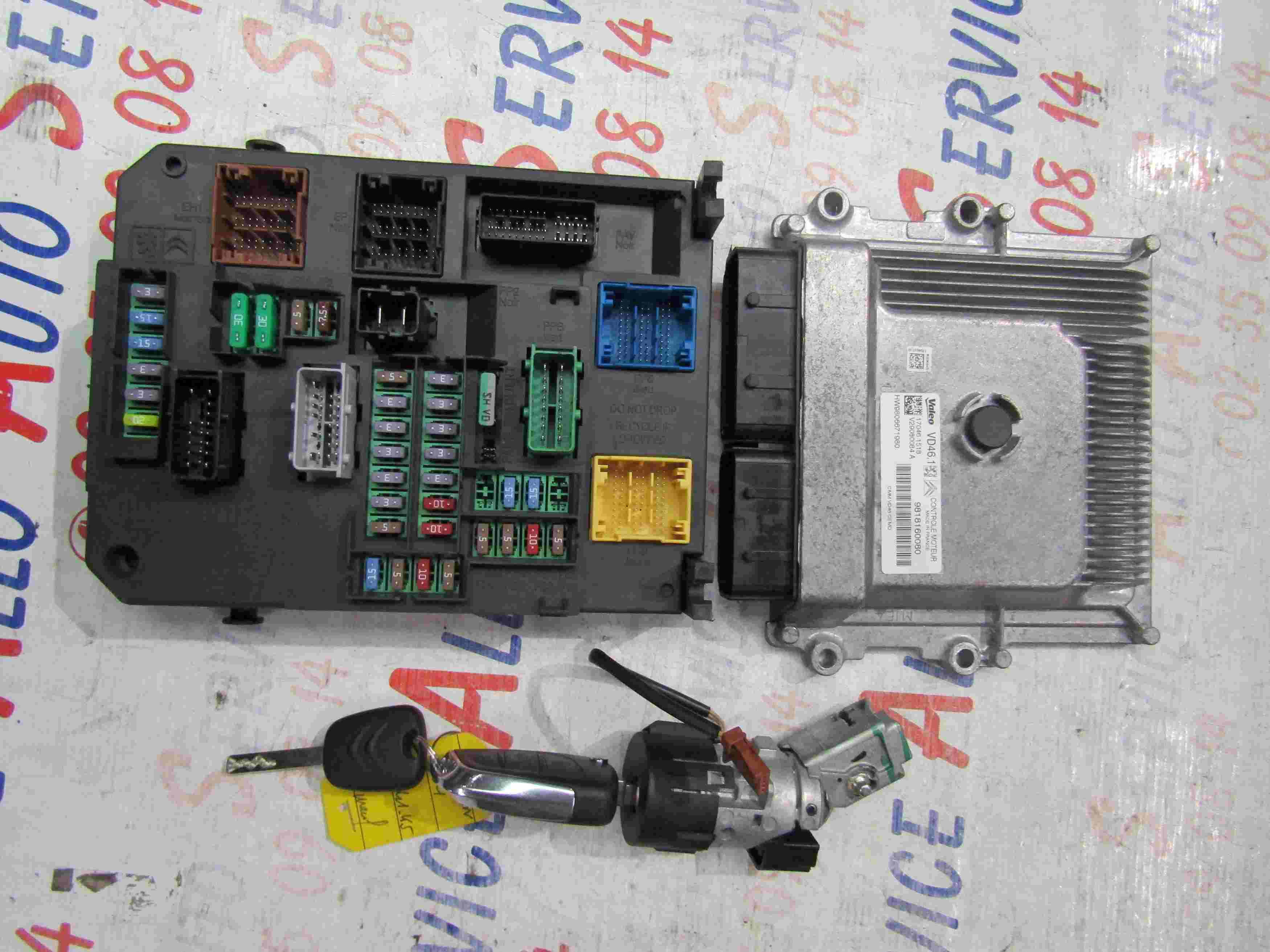 Kit de démarrage
CITROEN C4 Ⅱ Phase 2 1.2 Puretech 110CV
03.2017

Inclus : BSI + Calculateur + Neiman + Clé

Référence BSI :
BSI Q02
9812334380 01

Référence Calculateur :
9818160080
HW9806671980