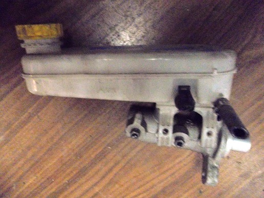 Maitre Cylindre 
CITROEN Jumper 3 2.2 HDI
An depuis 06.2006 