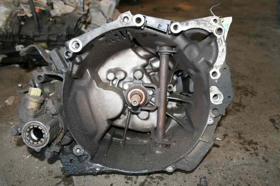 Boite de vitesses CITROEN Berlingo 1.9d 70ch
09/1997

Type boite : 20TD72/20TA74/20TD73
186.000 Km

Garanti(e) 3 mois

Frais de Port sur devis