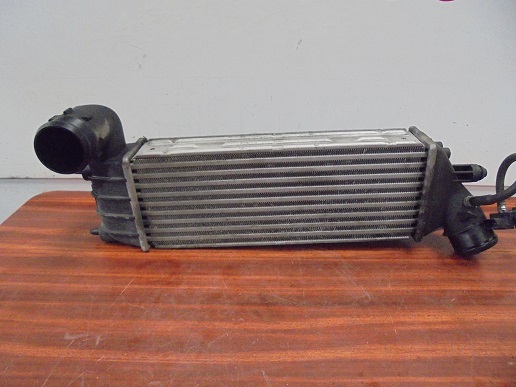 Echangeur Air 
CITROEN C8 2.2 HDI 136CV
An 06.2002 - 12.2004 
