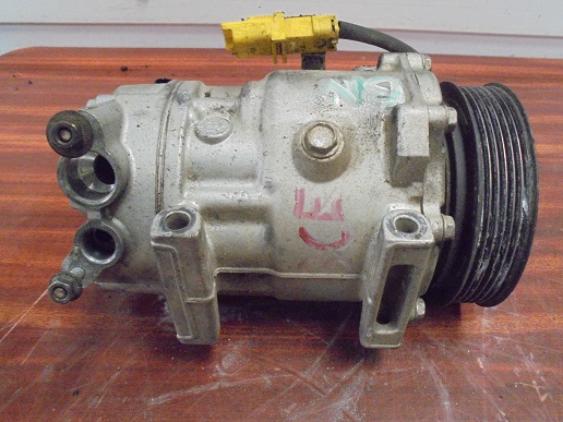 Compresseur de Clim 
CITROEN C5 2 (X7) 1.6 HDI 112CV
An depuis 01.2010

Valeo 813662