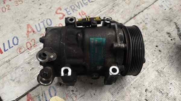 Compresseur de Clim 
CITROEN Xsara Picasso 
Ph2 1.6 HDI
Année 2006

Code Moteur:DV6TED4_9HZ


