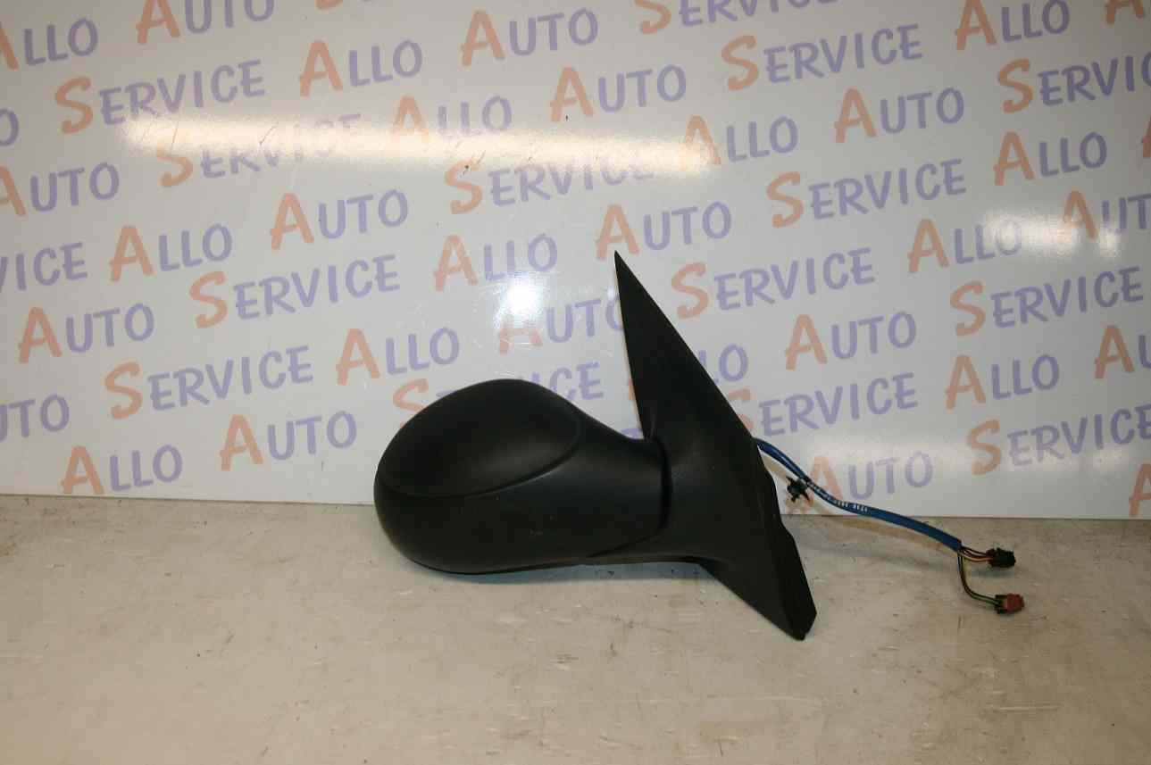 Retro Electrique Droit CITROEN C2 phase 1
05/2004

