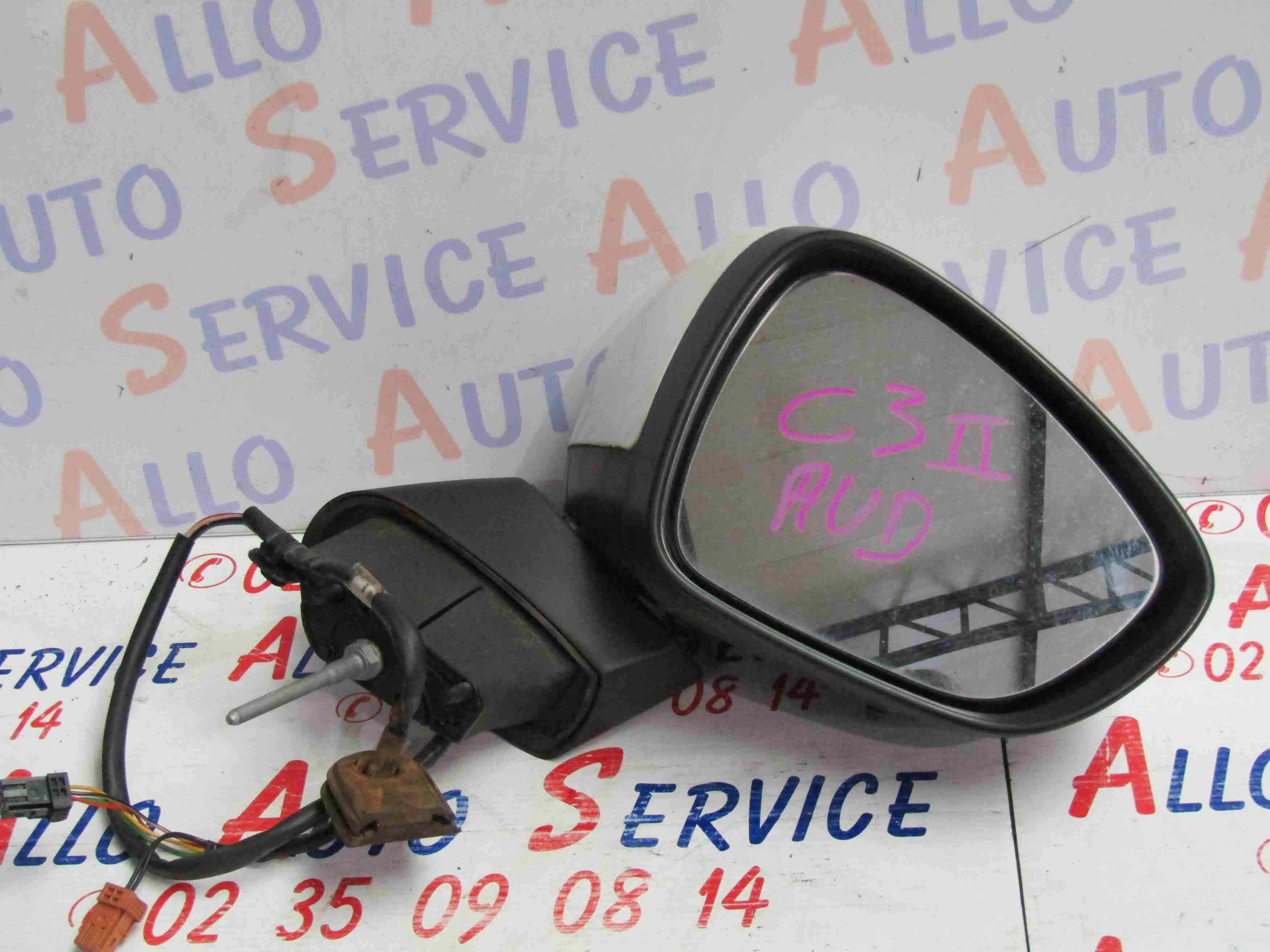 Retro Electrique Droit
CITROEN C3 II

Couleur Blanche
Frais de port sur devis


