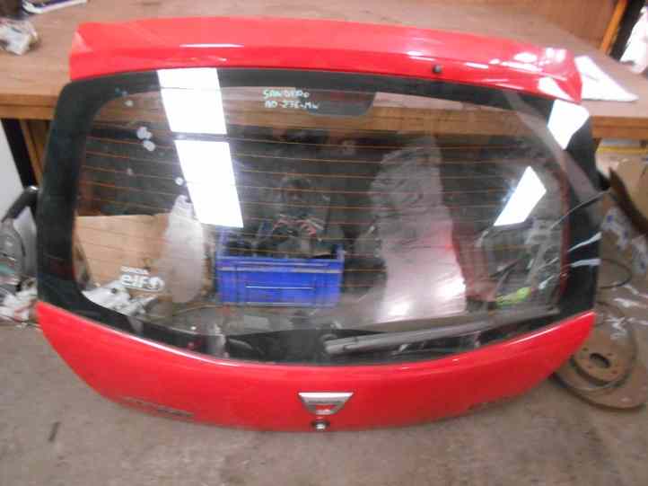 Hayon 
DACIA Sandero
An 2009

Frais de Port sur devis