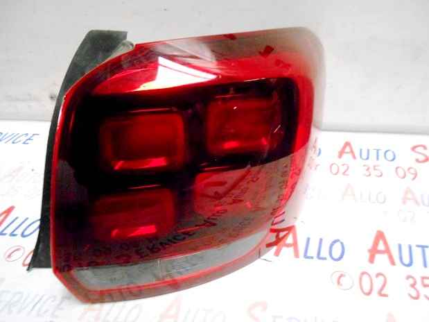 Feu Arriere Droit
DACIA Sandero 2
An depuis 11.2016