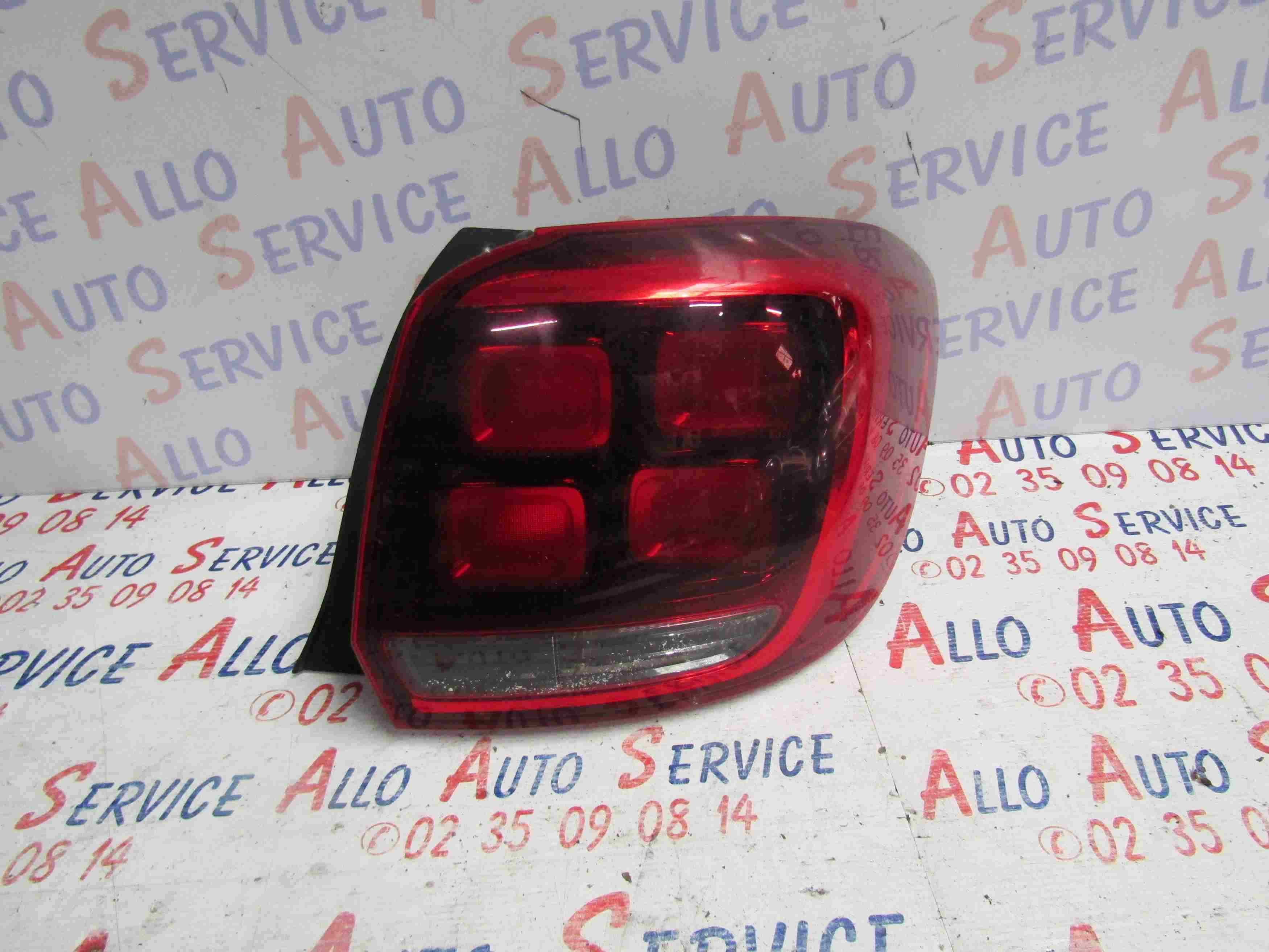 Feu Arriere Droit
DACIA Sandero 2 phase2



01.2018
Frais de port sur devis