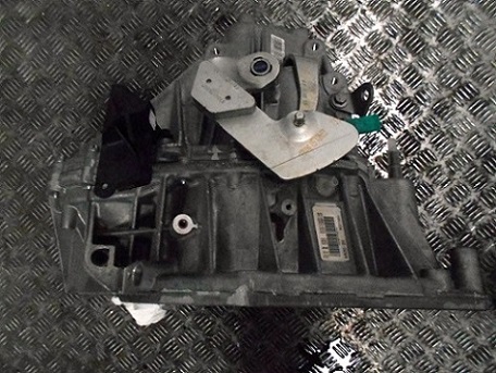 Boite de vitesses 
DACIA Duster 1.2 TCE 125CV
An depuis 2010

Type boite : TL4082
0 Km

Garanti(e) 3 mois

Frais de Port sur devis