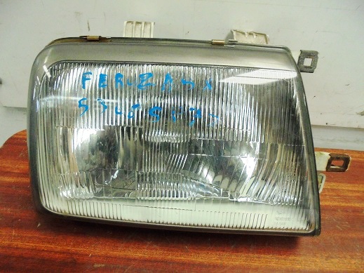 Optique Droit
DAIHATSU Ferosa

Voir photos

