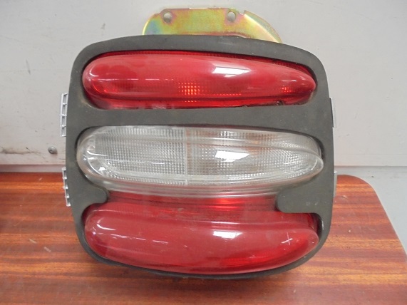 Feu Arriere Droit
FIAT Brava
An 09.1995 - 12.2001
