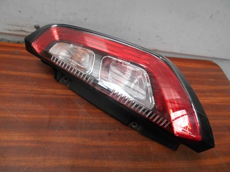 Feu Arriere Droit
FIAT Punto 3
An depuis 01.2012

