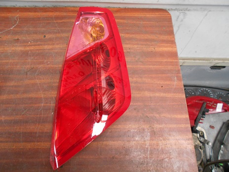 Feu Arriere Droit
FIAT Punto 3

Vendu sans platine
An 09.2005 - 12.2012
