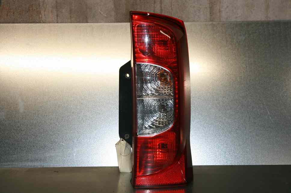 Feu Arriere Droit FIAT Fiorino QUBO
07.2008
