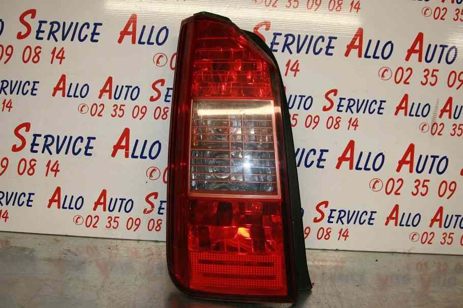 Feu Arrière Gauche FIAT Idea Phase 1
10.2004