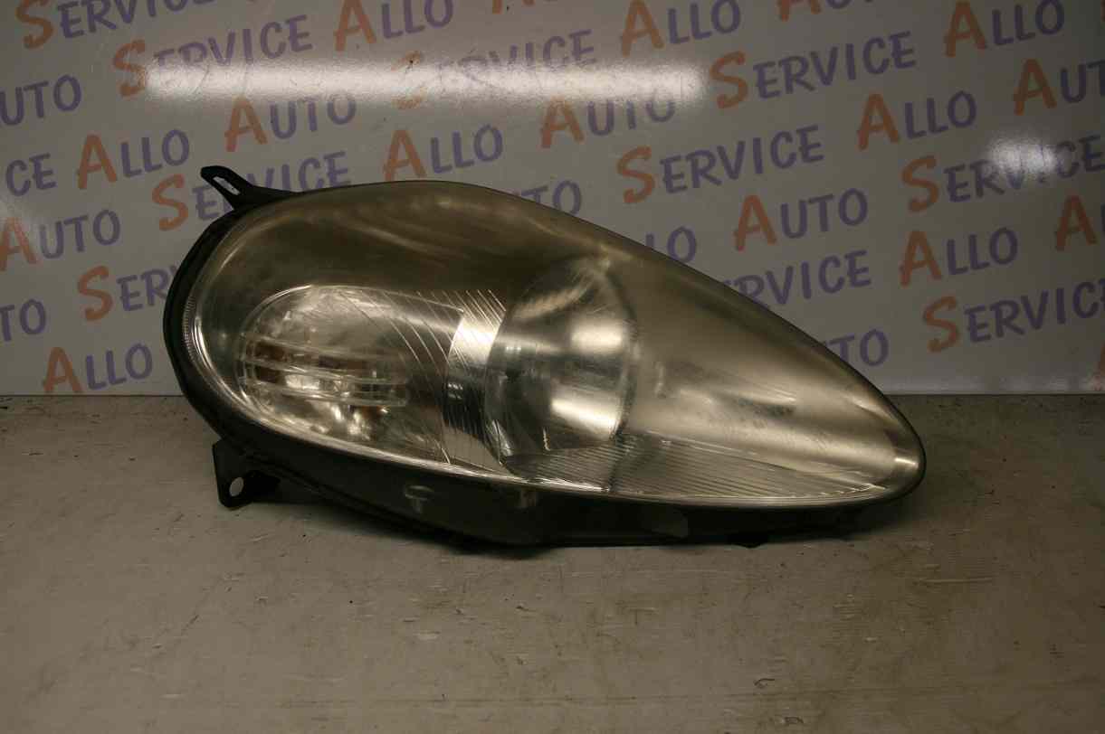 Optique Droit FIAT grande Punto
11/2007
