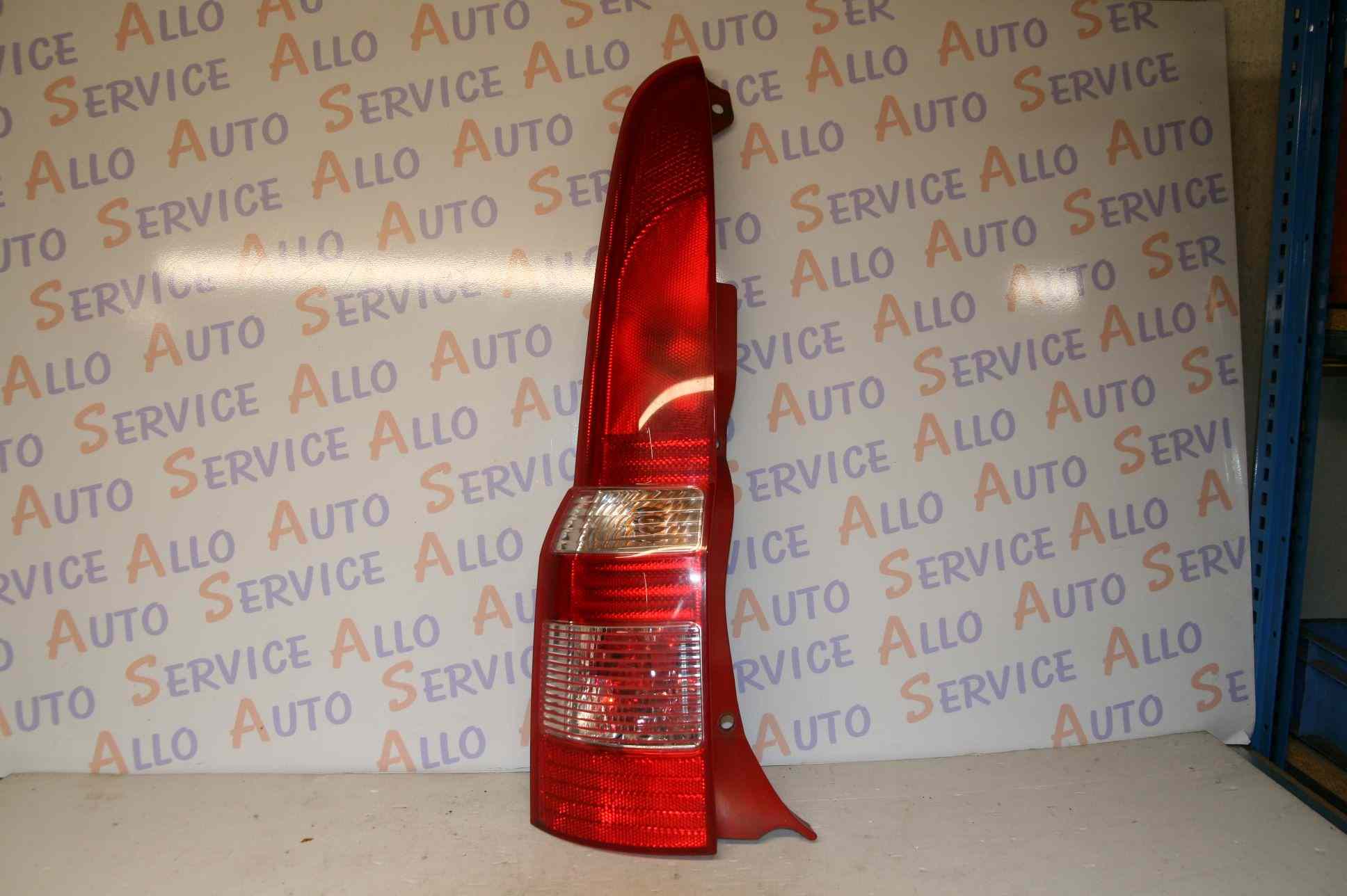 Feu Arriere Gauche
FIAT PANDA II 5P
2003-09->2012-12
