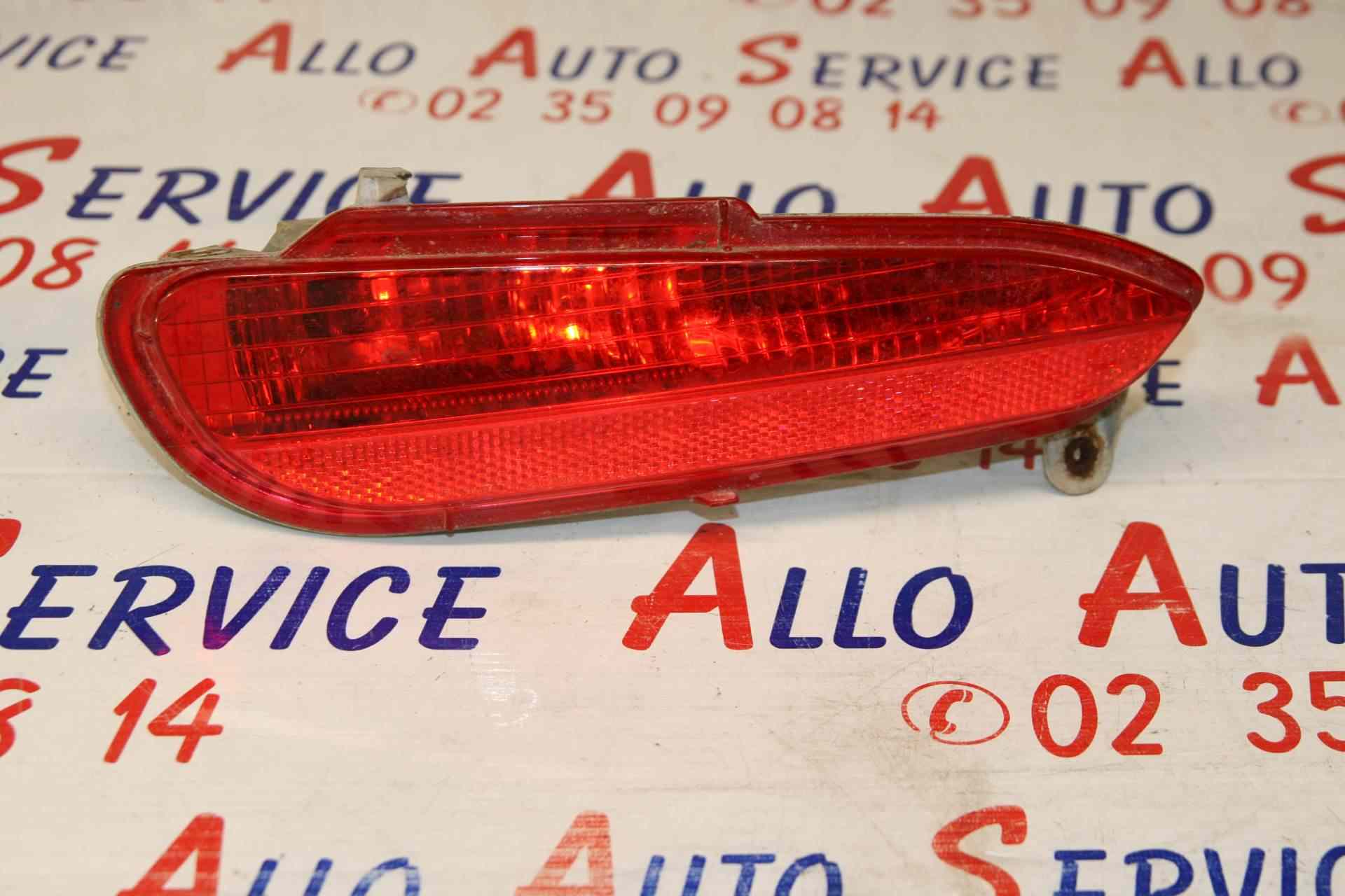 Feu Stop Gauche
FIAT Punto

03.451.00 SX
51854698 SX

